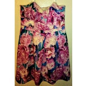 City Chic floral Strapless dress.